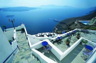 Loucas Hotel, Fira