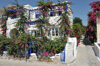 Proteas Hotel, Kamari