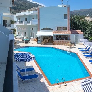 Athena Apartments, Stalis