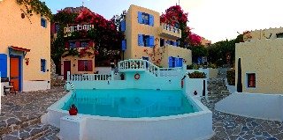 Korifi Suites Art Hotel, Chersonisos