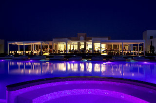 Pelagos Suites Hotel, Lambi