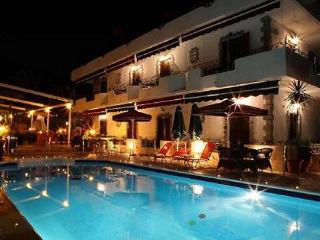 Hotel Yianna, Aegina