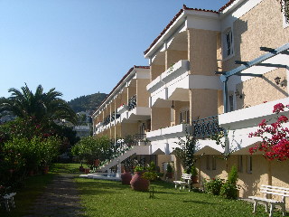 Paradise Hotel, Samos