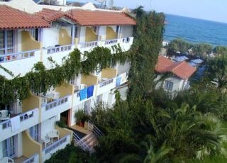 Neon Beach Hotel, Stalis