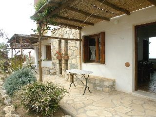 Villa Iliatoras, Agia Pelagia