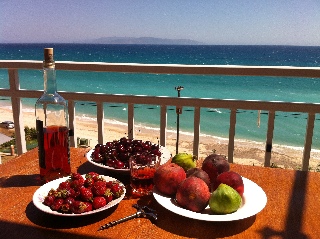 Rosa's ΓÇóbeach StudiosΓÇó On Lourdas Beach, Kefal, Lourdata