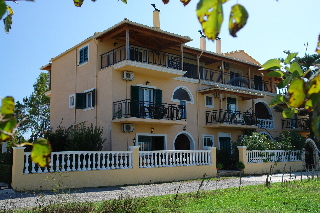 Villa Nefeli, Agios Georgios Argyradon