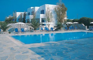 New Aeolos Hotel, Argyrena